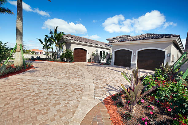 Best Professional Driveway Pavers  in Tontitown, AR